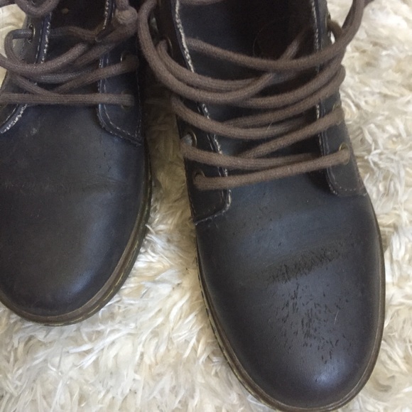 DR MARTEN - Picture 2 of 4